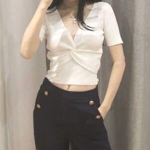 Women's Slim Blouse - Knot Design on chest - Elastic - Comfortable Material